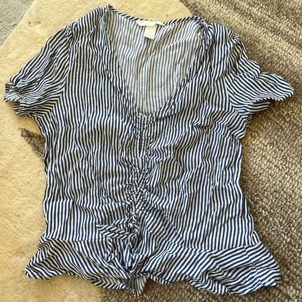 H & M Short Sleeve Top